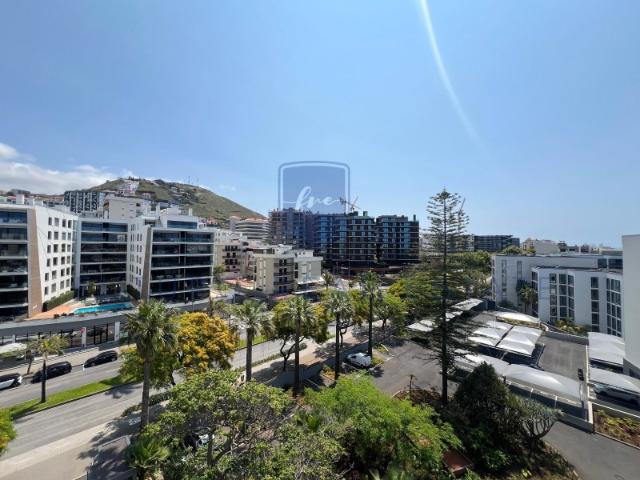 Apartamento alugar em Amparo, Funchal