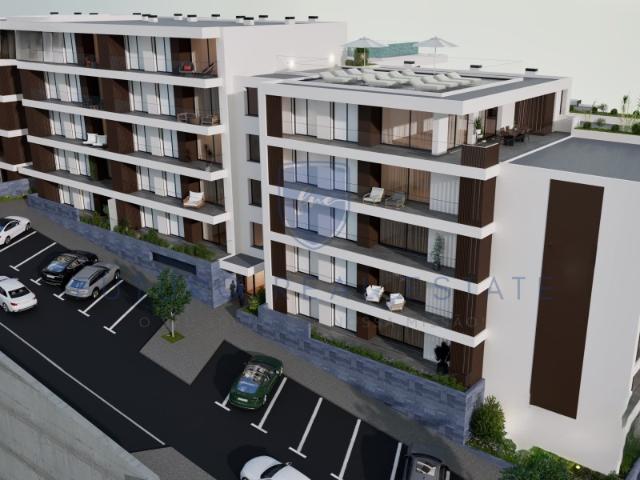 Apartamento venda em Estreito de Câmara de Lobos, Câmara De Lobos