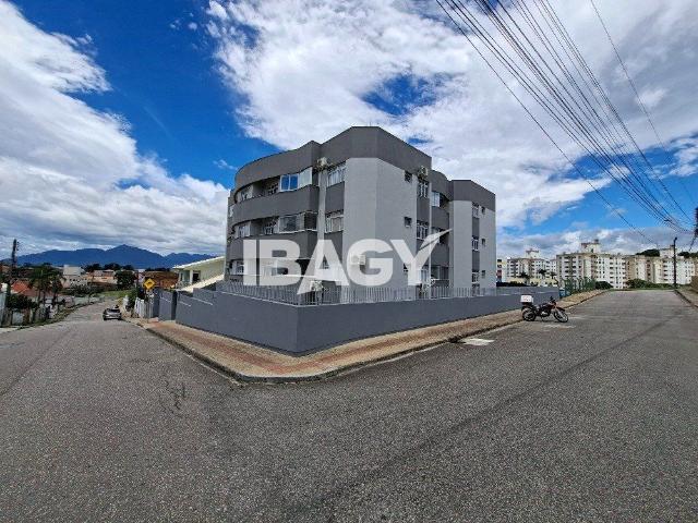 Apartamento aluguel em Região Geográfica Imediata de Florianópolis, São José