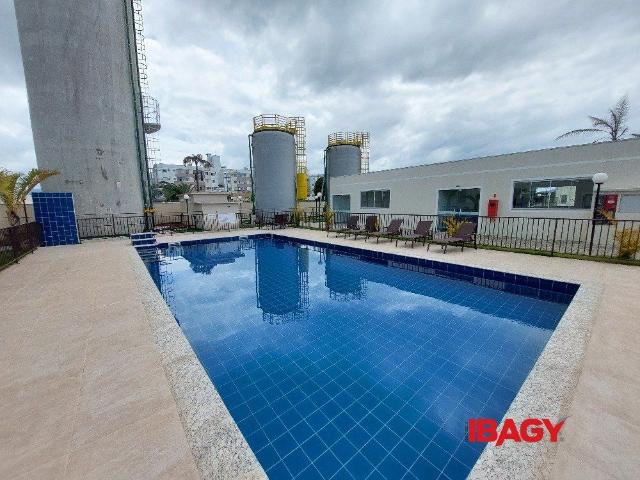 Apartamento aluguel em Região Geográfica Imediata de Florianópolis, São José