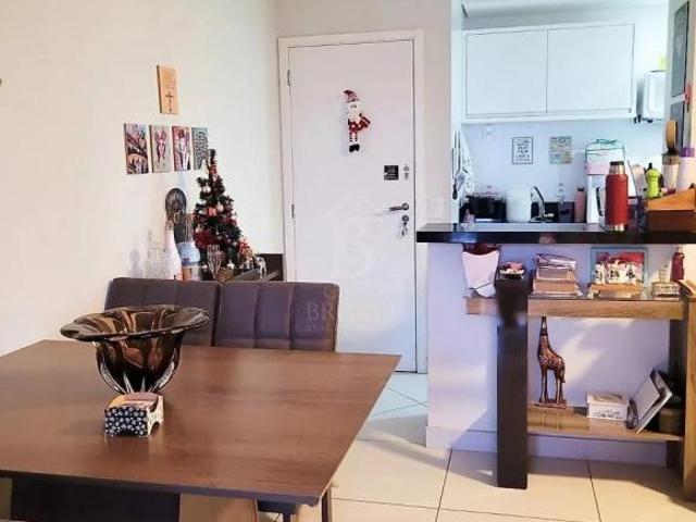 Apartamento venda em Marília