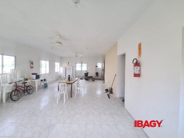 Apartamento aluguel em Região Geográfica Imediata de Florianópolis, Palhoça