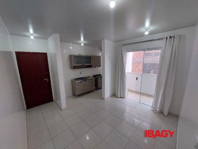 Apartamento aluguel em Região Geográfica Imediata de Florianópolis, Palhoça