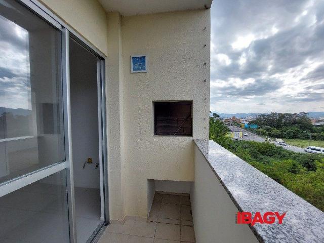 Apartamento aluguel em Fazenda Santo Antônio, São José