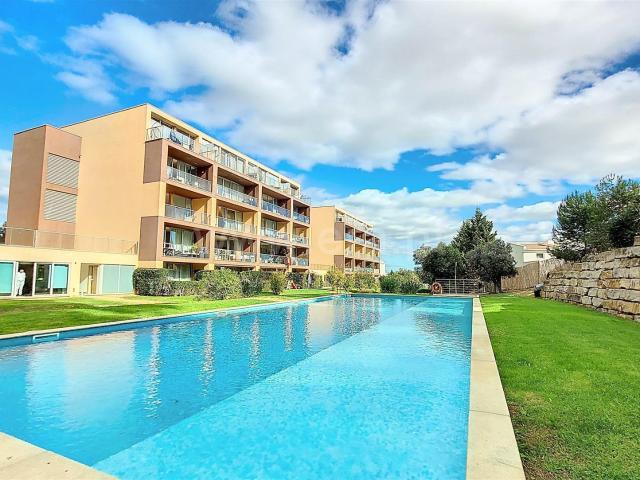 Apartamento venda em Pedra Mourinha e Vale Lagar, Portimão