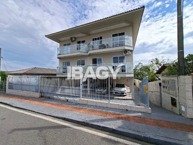 Apartamento aluguel em Região Geográfica Imediata de Florianópolis, São José