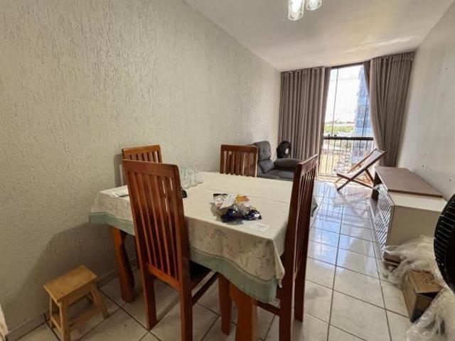 Apartamento venda em Região Geográfica Imediata do Distrito Federal, Região Integrada de Desenvolvimento do Distrito Federal e Entorno