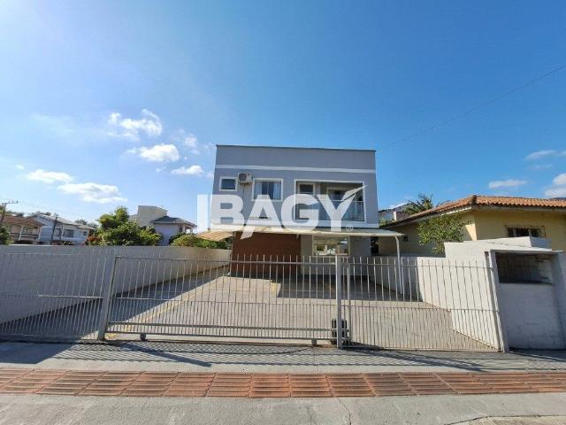 Apartamento aluguel em Região Geográfica Imediata de Florianópolis, São José