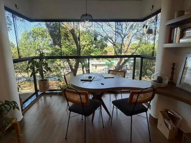 Apartamento venda em SQN 215, Plano Piloto