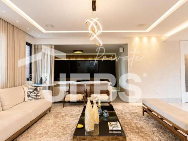 Apartamento venda em Região Geográfica Imediata de Goiânia, Goiânia