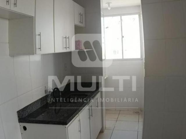Apartamento venda em Região Geográfica Imediata de Uberlândia, Oliveira Fortes