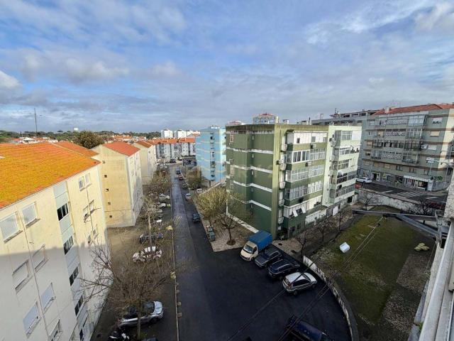 Apartamento venda em Almada, Setúbal