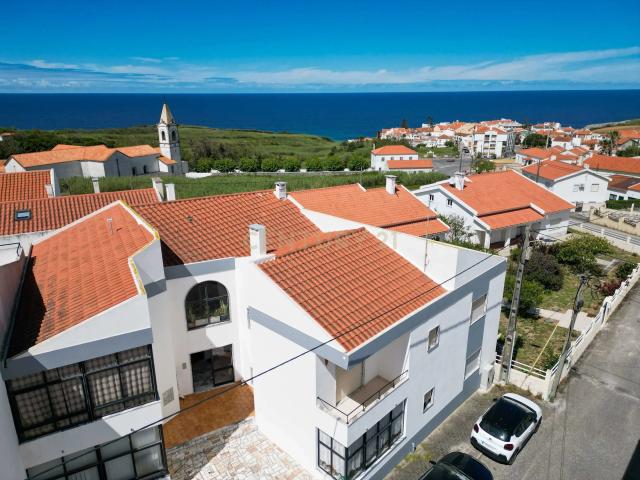 Apartamento venda em São Bernardino, Peniche