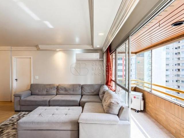 Apartamento venda em Centro, Curitiba