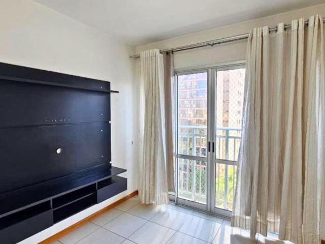 Apartamento venda em Região Geográfica Imediata do Distrito Federal, Região Integrada de Desenvolvimento do Distrito Federal e Entorno