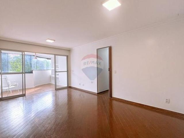 Apartamento venda em Região Geográfica Imediata do Distrito Federal, Região Integrada de Desenvolvimento do Distrito Federal e Entorno