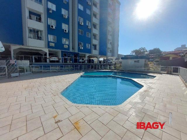 Apartamento aluguel em Região Geográfica Imediata de Florianópolis, São José
