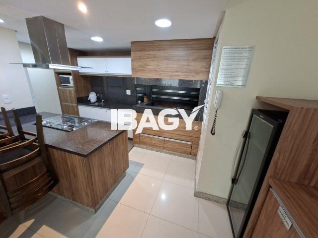 Apartamento aluguel em Região Geográfica Imediata de Florianópolis, São José