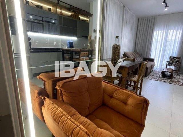 Apartamento aluguel em Região Geográfica Imediata de Florianópolis, Desterro