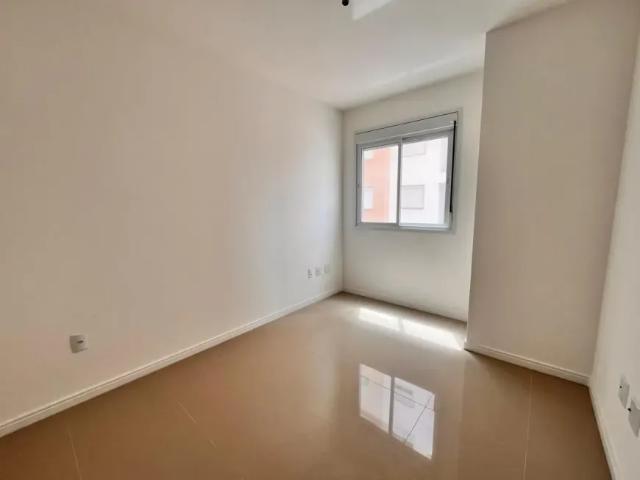 Apartamento venda em Região Geográfica Imediata de Florianópolis, São José