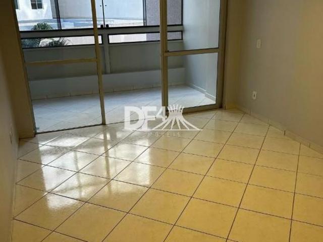 Apartamento venda em Região Geográfica Imediata do Distrito Federal, Região Integrada de Desenvolvimento do Distrito Federal e Entorno