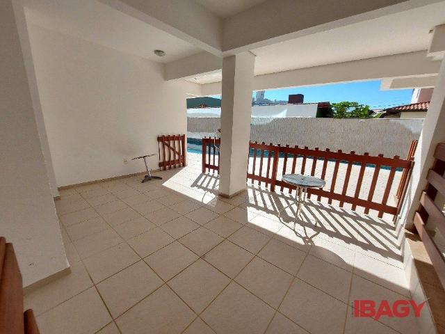 Apartamento aluguel em Região Geográfica Imediata de Florianópolis, Desterro