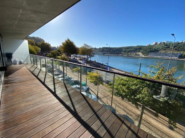 Apartamento venda em Porto, Lordelo Do Ouro