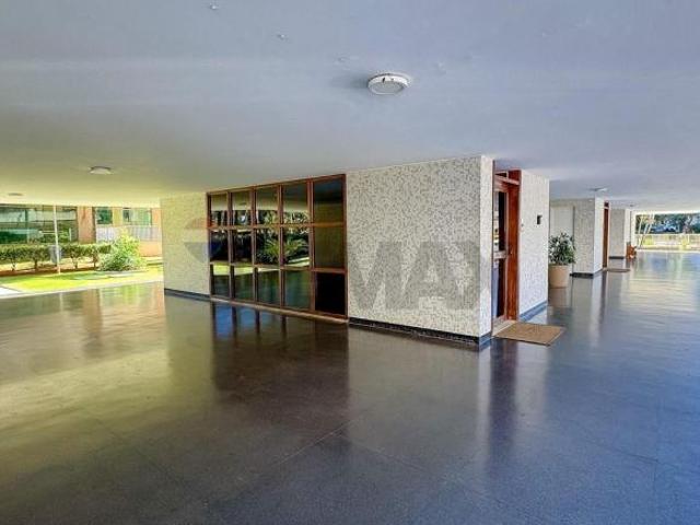 Apartamento venda em Região Geográfica Imediata do Distrito Federal, Região Integrada de Desenvolvimento do Distrito Federal e Entorno