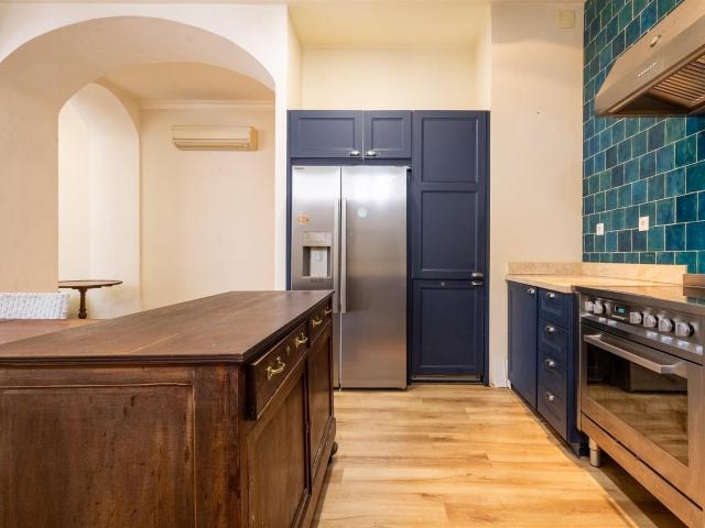 Apartamento venda em Estrela, Lisboa