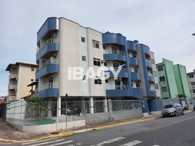 Apartamento aluguel em Região Geográfica Imediata de Florianópolis, São José