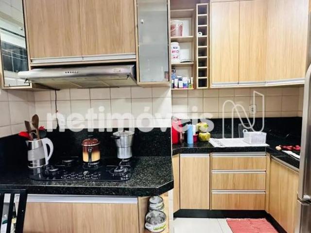 Apartamento venda em Região Geográfica Imediata do Distrito Federal, Região Integrada de Desenvolvimento do Distrito Federal e Entorno