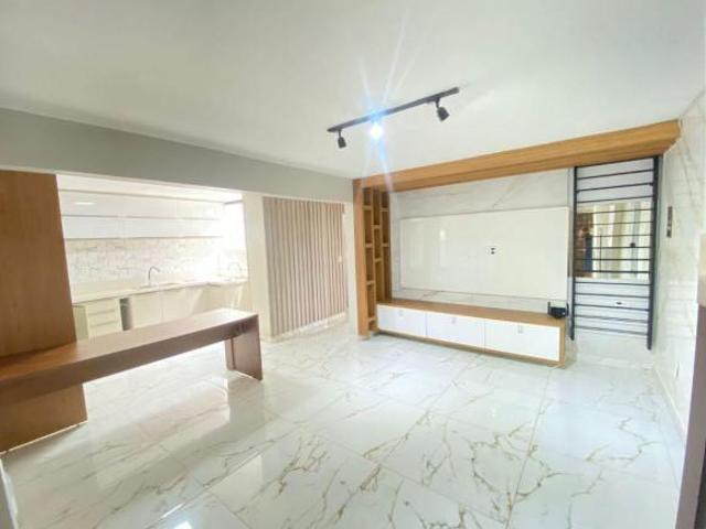 Apartamento venda em Região Geográfica Imediata do Distrito Federal, Região Integrada de Desenvolvimento do Distrito Federal e Entorno