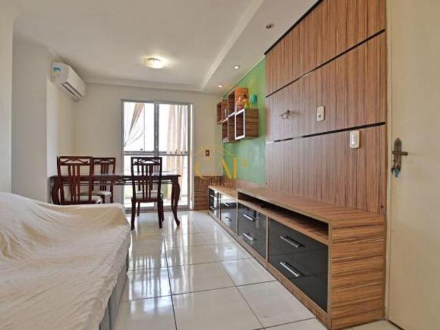Apartamento venda em Região Geográfica Imediata do Distrito Federal, Região Integrada de Desenvolvimento do Distrito Federal e Entorno