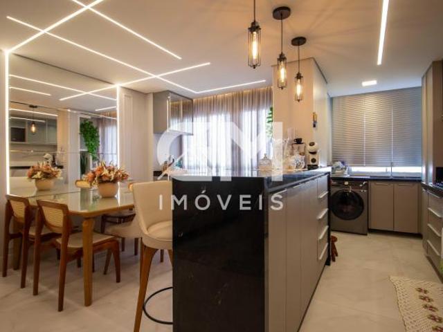 Apartamento venda em Região Geográfica Imediata do Distrito Federal, Região Integrada de Desenvolvimento do Distrito Federal e Entorno