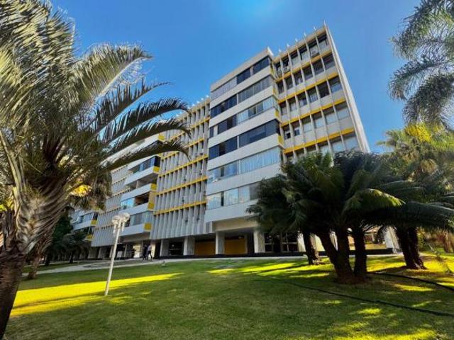 Apartamento venda em Região Geográfica Imediata do Distrito Federal, Região Integrada de Desenvolvimento do Distrito Federal e Entorno