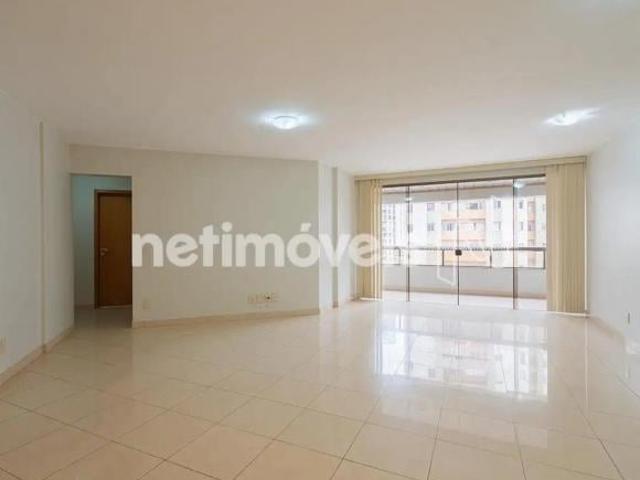 Apartamento venda em Região Geográfica Imediata do Distrito Federal, Região Integrada de Desenvolvimento do Distrito Federal e Entorno
