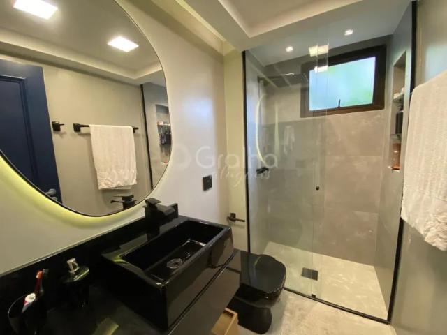Apartamento aluguel em Região Geográfica Imediata de Florianópolis, Desterro