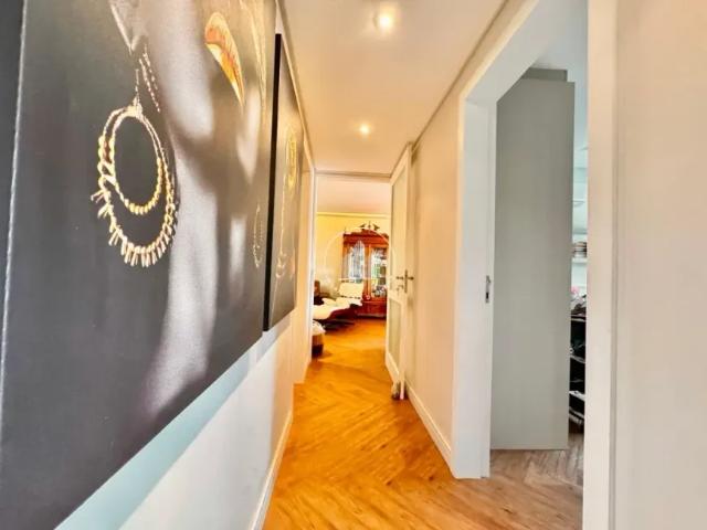 Apartamento venda em Região Geográfica Imediata de Florianópolis, Desterro