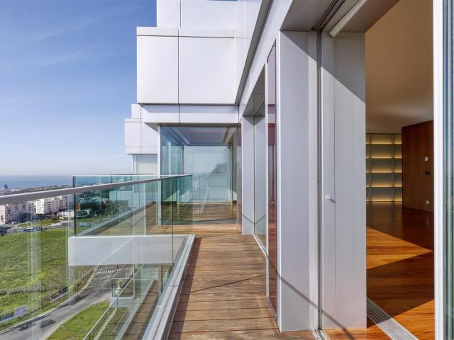 Apartamento venda em São Francisco Xavier, Lisboa
