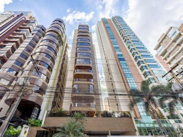 Apartamento venda em Região Geográfica Imediata de Goiânia, Goiânia