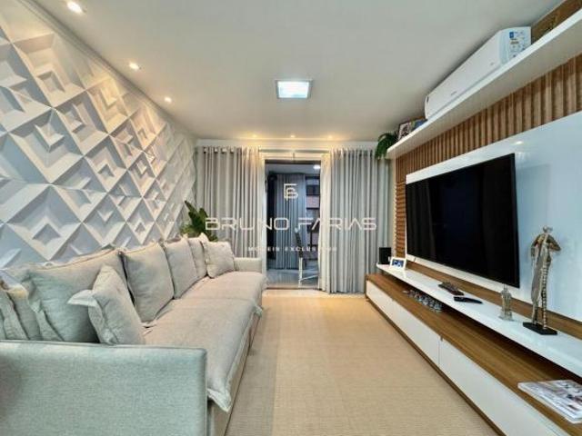Apartamento venda em Águas Claras, Região Geográfica Intermediária do Distrito Federal