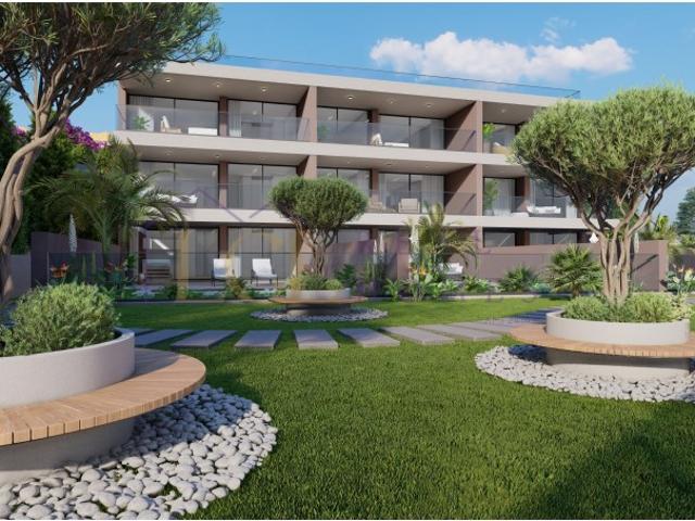 Apartamento venda em Zona Velha, Funchal