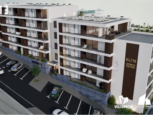 Apartamento venda em Estreito de Câmara de Lobos, Câmara De Lobos