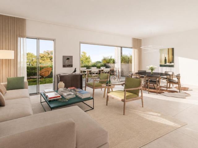Apartamento venda em Capuchos, Almada