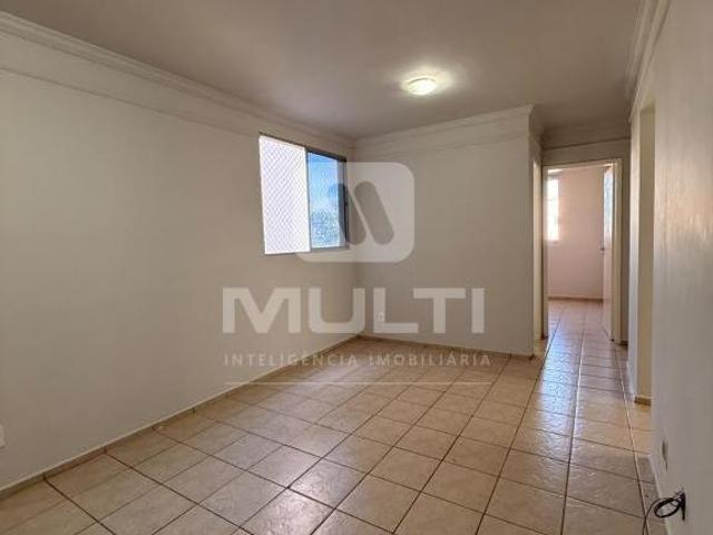 Apartamento venda em Região Geográfica Imediata de Uberlândia, Oliveira Fortes