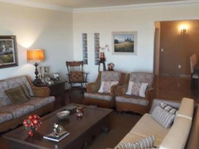Apartamento venda em Bauru