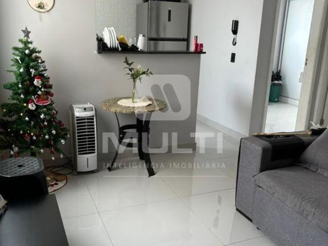 Apartamento venda em Região Geográfica Imediata de Uberlândia, Oliveira Fortes