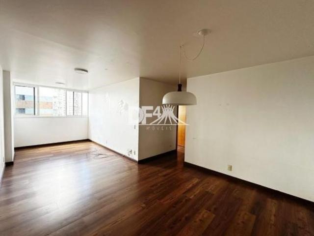 Apartamento venda em Região Geográfica Imediata do Distrito Federal, Região Integrada de Desenvolvimento do Distrito Federal e Entorno