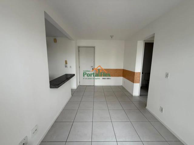 Apartamento aluguel em Região de Serra Sede, Serra