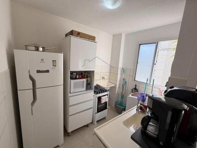 Apartamento venda em Região Imediata de São José dos Campos, Região Metropolitana do Vale do Paraíba e Litoral Norte